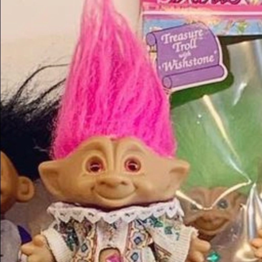 Meet your Posher, Abigail